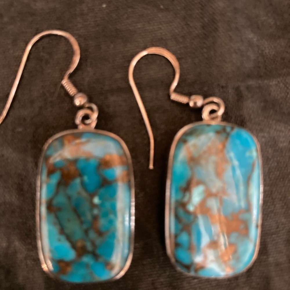 925 Sterling Silver Turquoise Earrings.